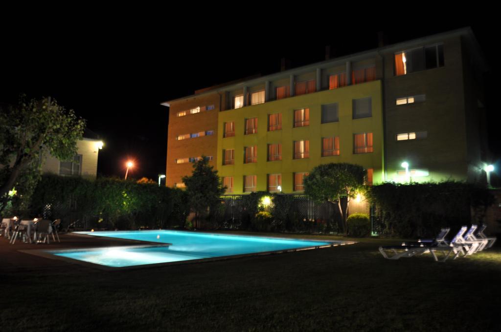 Hotel Sole Pobla de Segur Luaran gambar